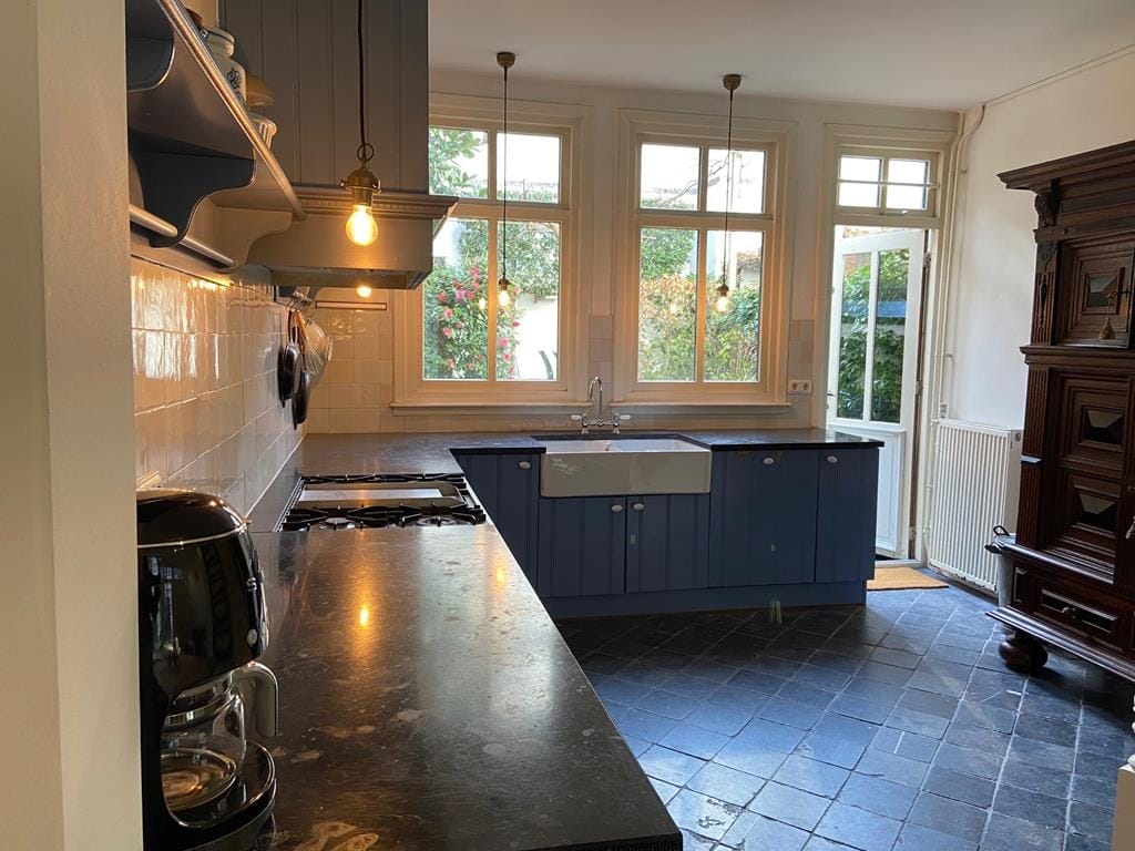 Foto 11 van Tweede Bloemdwarsstraat 16