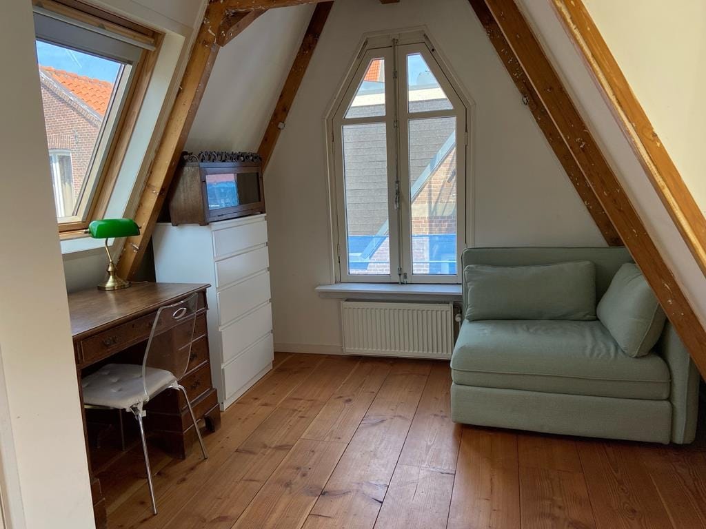 Foto 20 van Tweede Bloemdwarsstraat 16