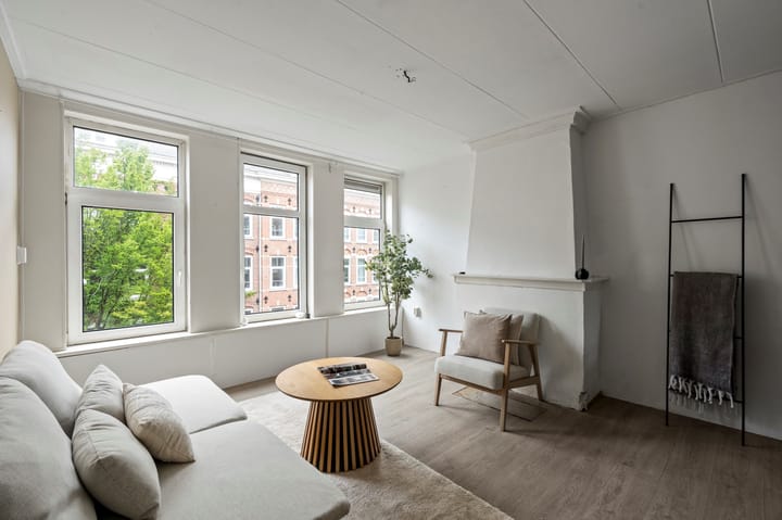 Photo 2 of Tweede van Swindenstraat 176-2