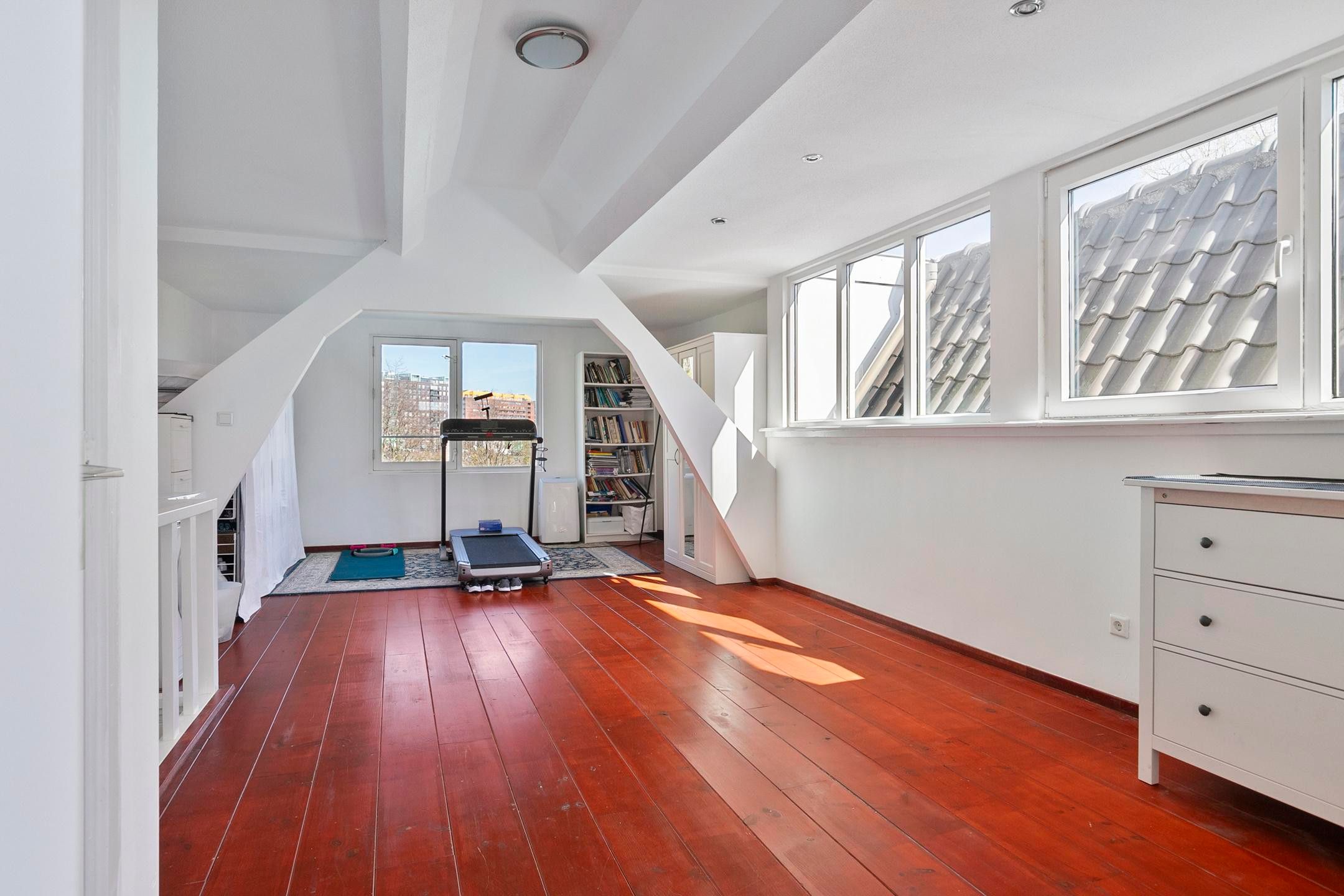 Foto 36 van West-Varkenoordseweg 133