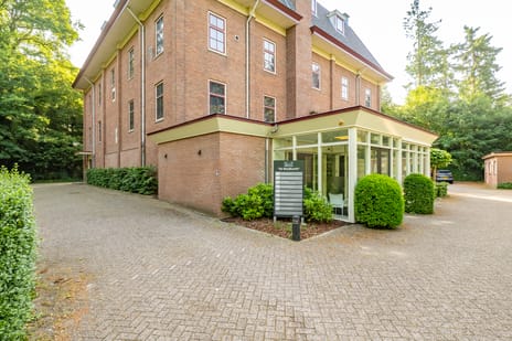 View photos