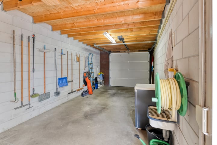 Foto 21 van Smaragd 34