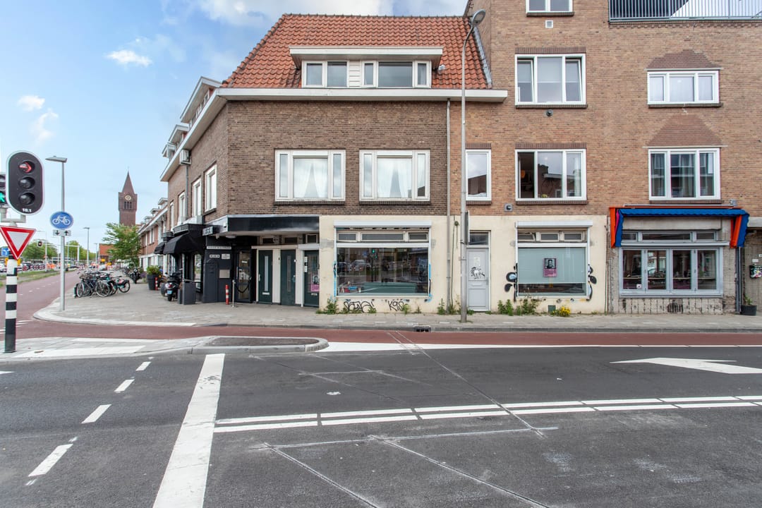 Foto 23 van Laan van Nieuw-Guinea 143-BS