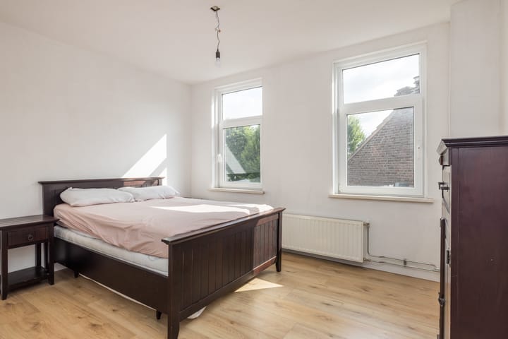 Foto 23 van Aalbekerweg 12