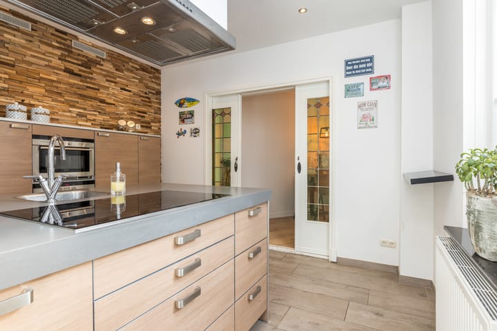 Foto 15 van Aalbekerweg 12