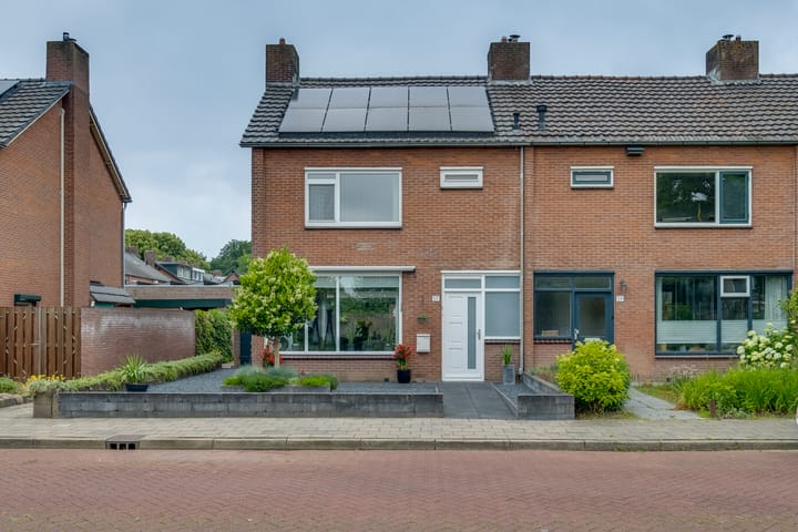 Foto 4 van Troelstralaan 57