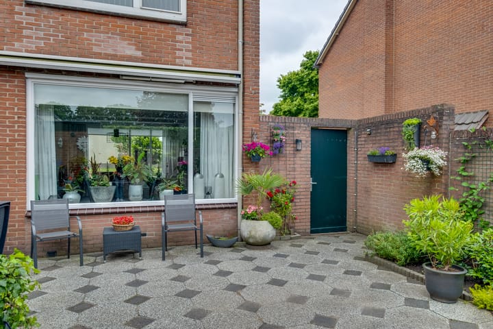 Foto 39 van Troelstralaan 57