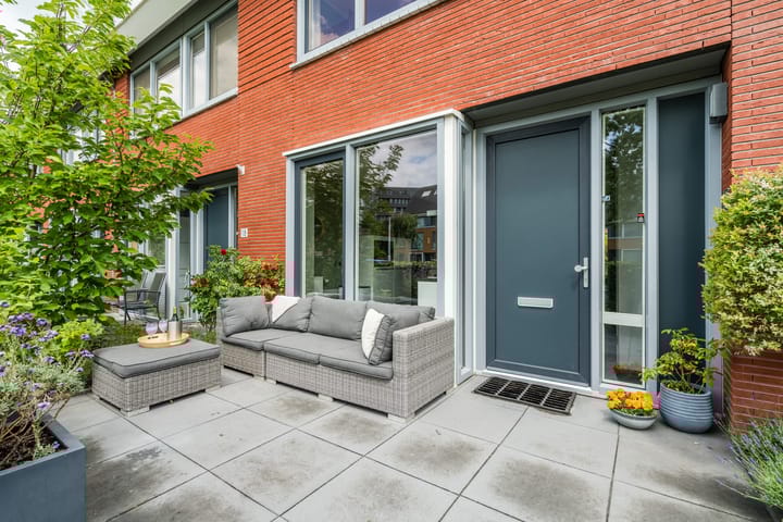 Foto 6 van Simon Carmiggeltplantsoen 16