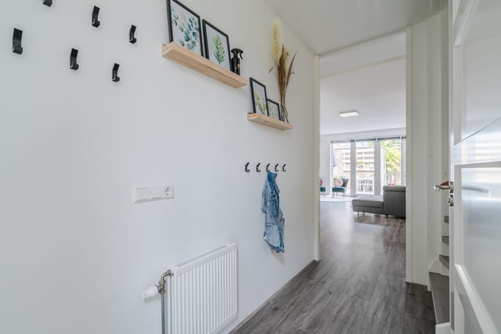 Foto 9 van Simon Carmiggeltplantsoen 16