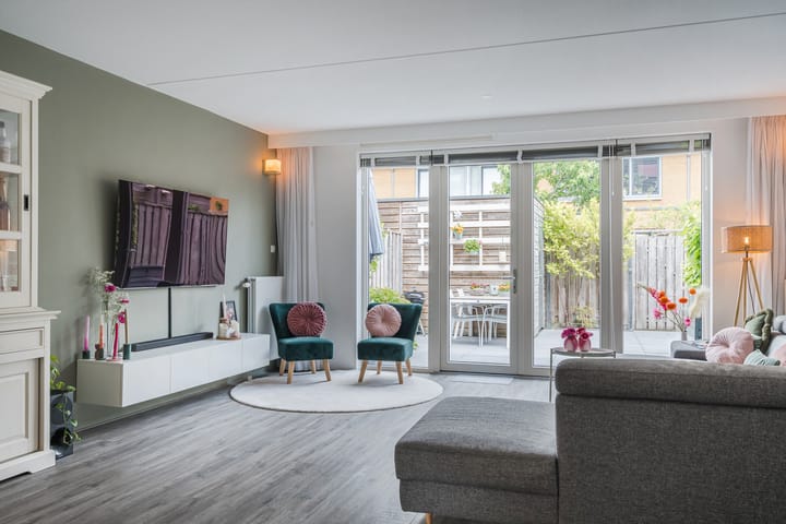 Foto 11 van Simon Carmiggeltplantsoen 16