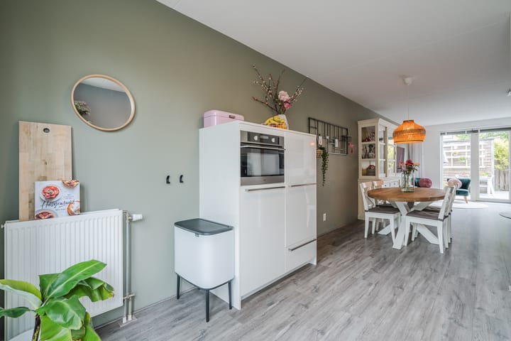 Foto 34 van Simon Carmiggeltplantsoen 16