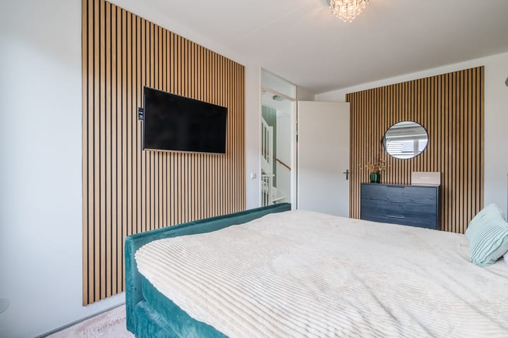 Foto 40 van Simon Carmiggeltplantsoen 16