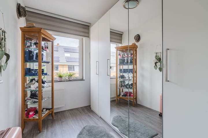 Foto 41 van Simon Carmiggeltplantsoen 16