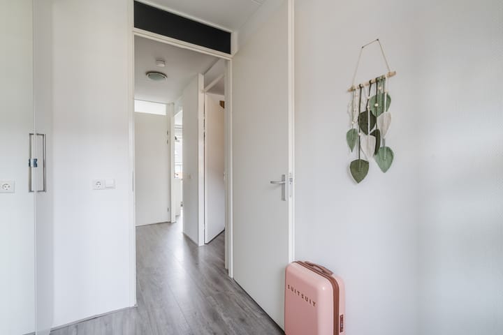 Foto 42 van Simon Carmiggeltplantsoen 16