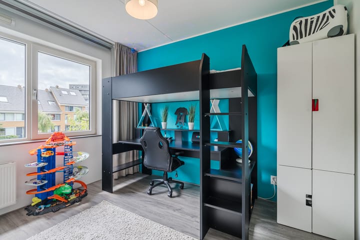 Foto 46 van Simon Carmiggeltplantsoen 16