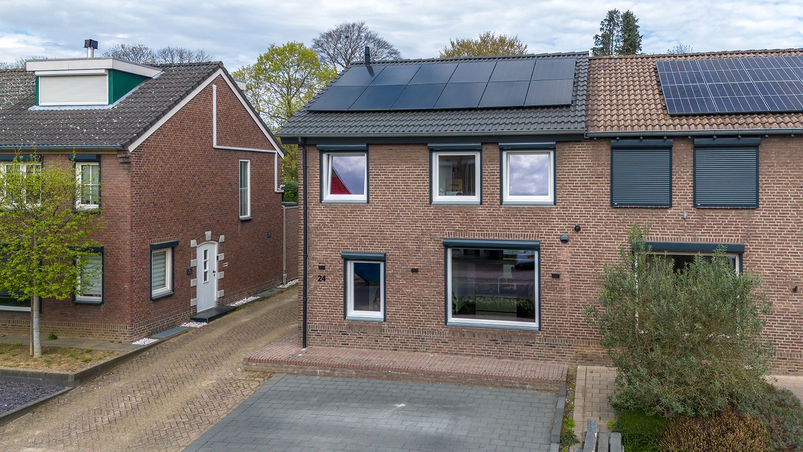 Photo 3 of Molenweg 24