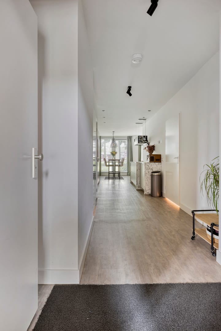 Photo 5 of Raadhuislaan 45-B