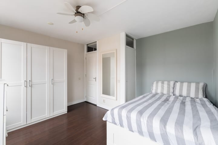 Foto 15 van Djambistraat 27-3