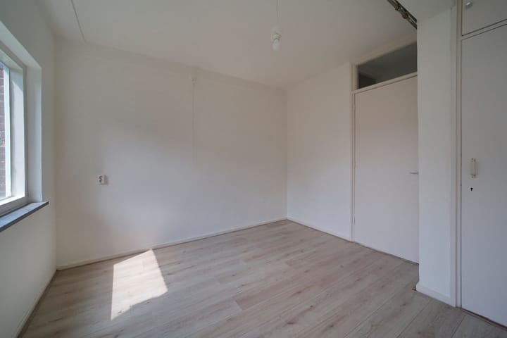 Foto 13 van Leggelostraat 43