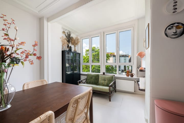 Photo 12 of Graaf Florisstraat 95-03