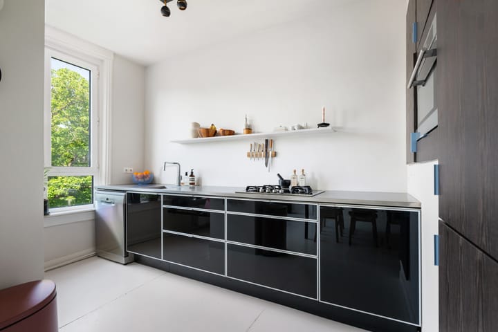 Photo 14 of Graaf Florisstraat 95-03