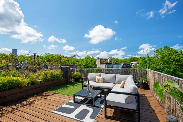 Photo 24 of Graaf Florisstraat 95-03