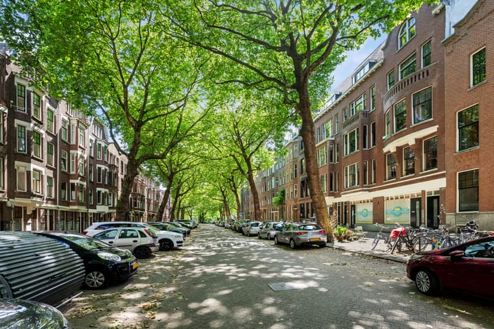 Photo 30 of Graaf Florisstraat 95-03