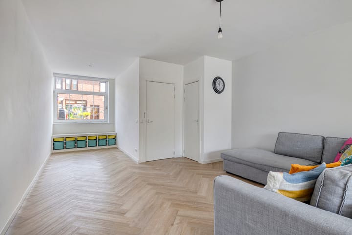 Foto 3 van Hugo de Grootstraat 15