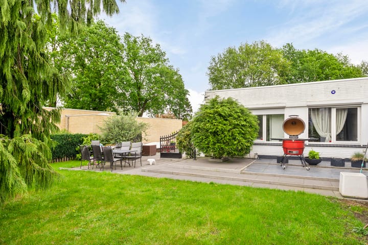 Photo 2 of Meidoornlaan 137