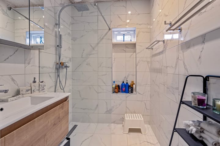 Photo 19 of Meidoornlaan 137