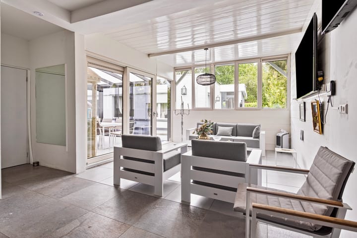 Photo 21 of Meidoornlaan 137