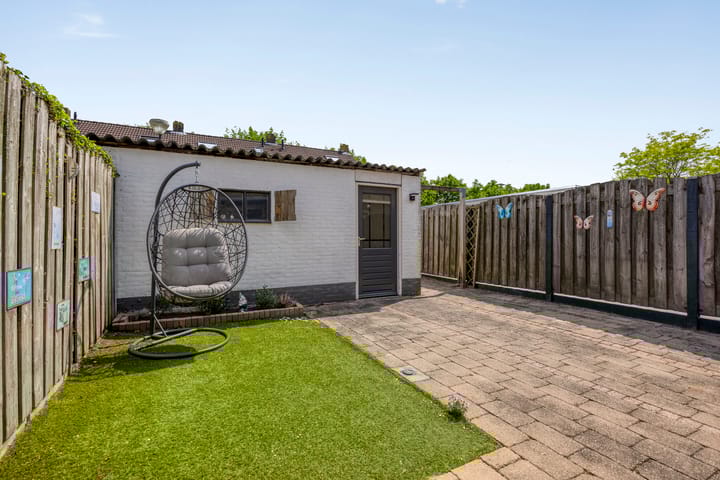 Foto 29 van Albardastraat 125