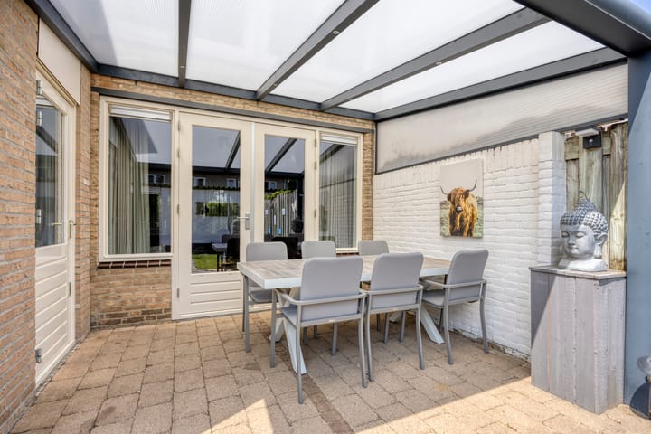 Foto 26 van Albardastraat 125