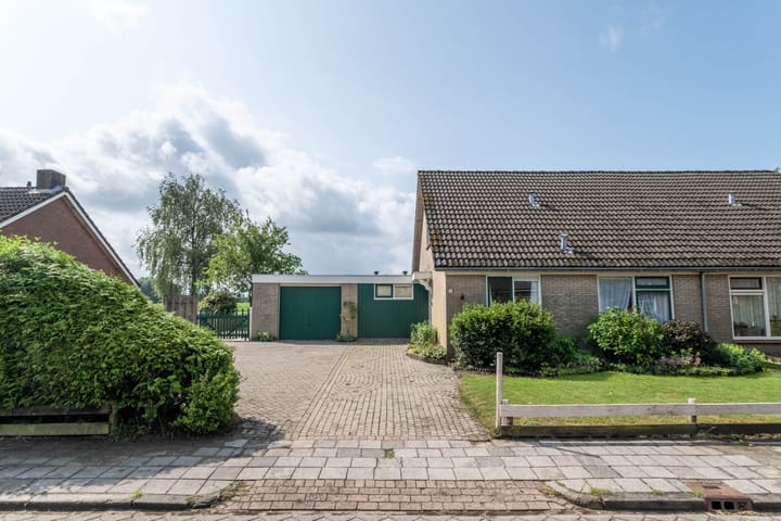 Photo 10 of Ds. Pelstraat 9