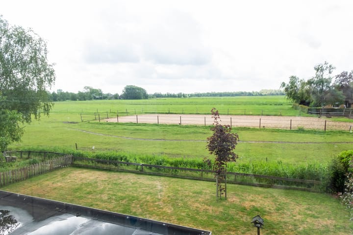 Photo 42 of Ds. Pelstraat 9