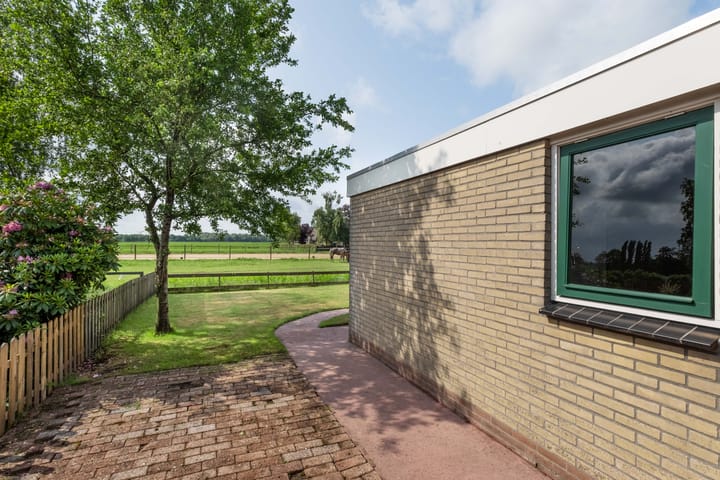 Photo 60 of Ds. Pelstraat 9