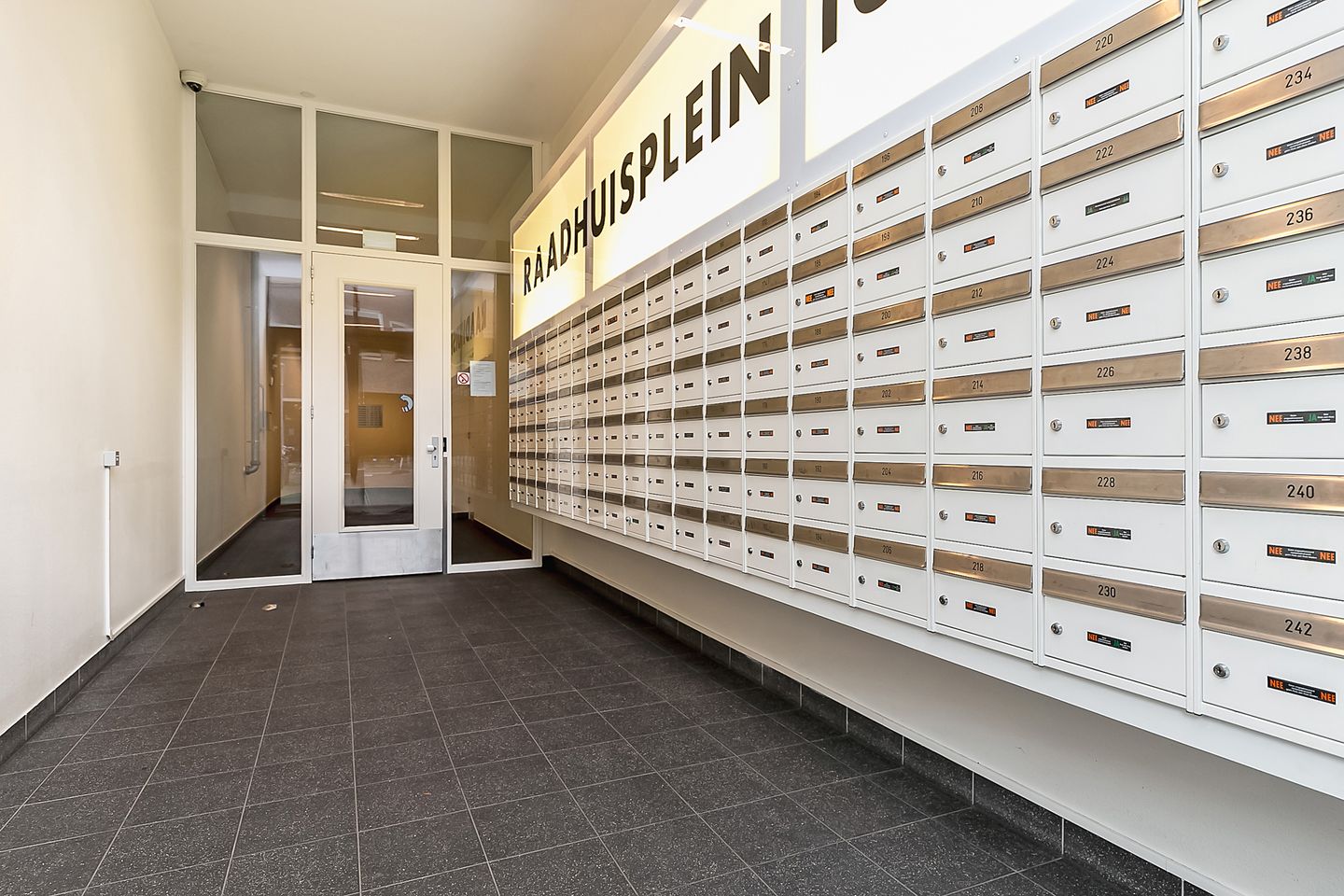 Foto 20 van Raadhuisplein 40