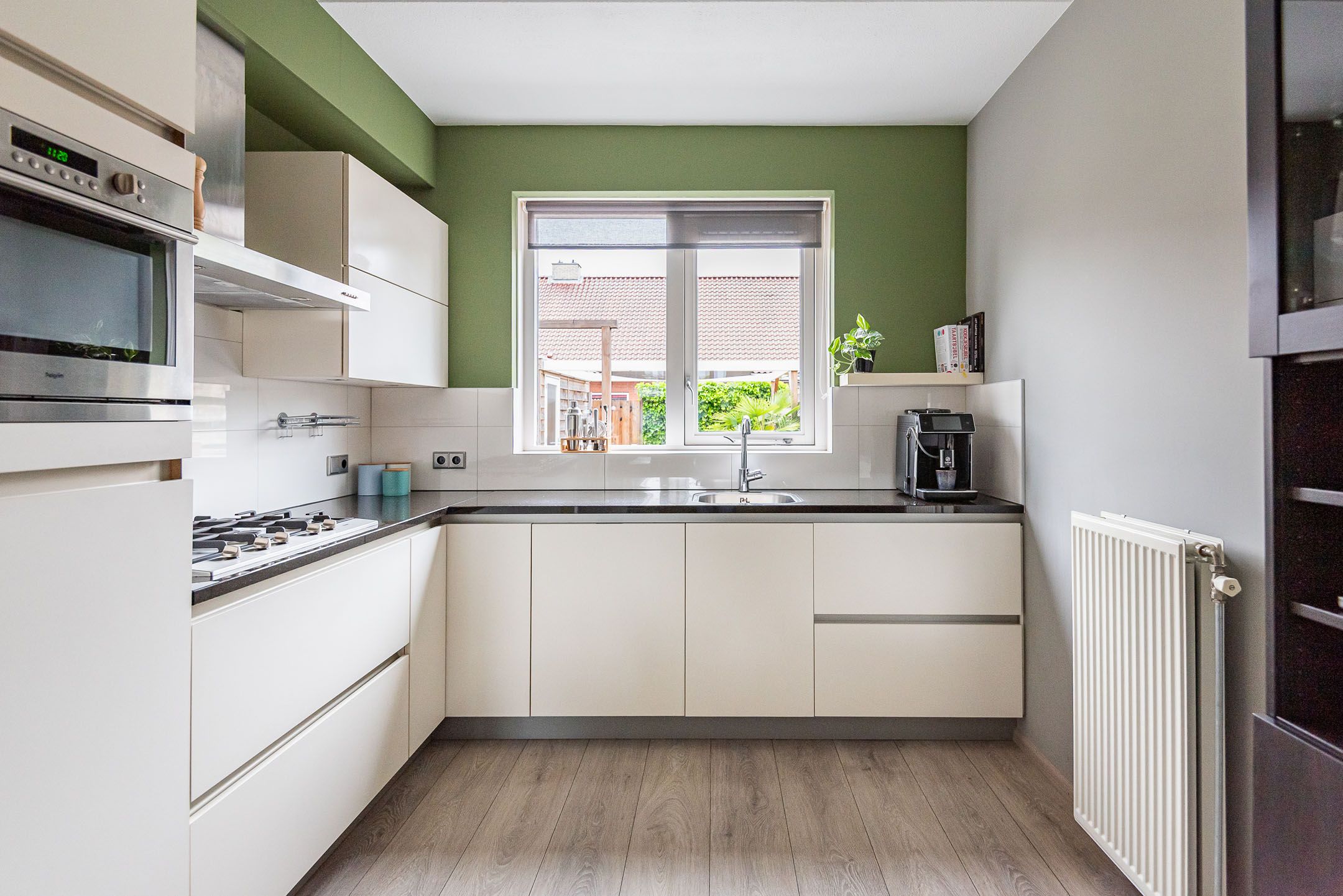 Foto 15 van Houtmolenstraat 10