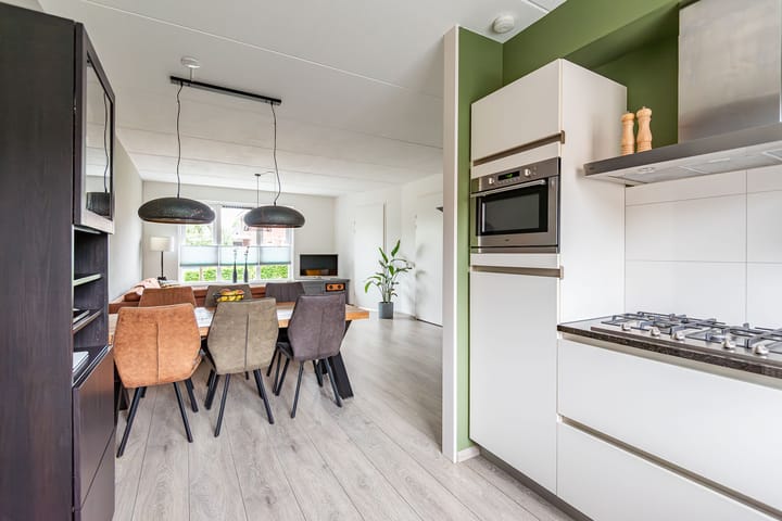 Foto 16 van Houtmolenstraat 10