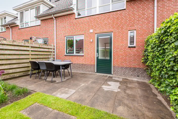 Foto 38 van Houtmolenstraat 10