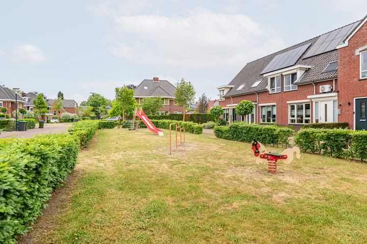 Foto 45 van Houtmolenstraat 10