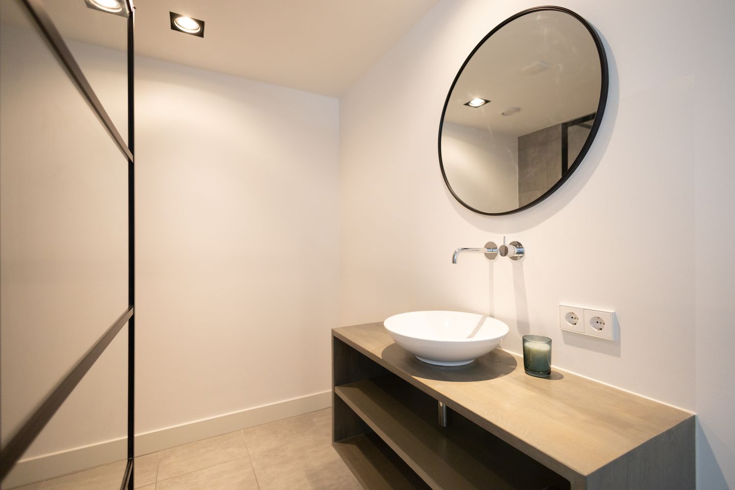 Foto 25 van Derde Schinkelstraat 27-D