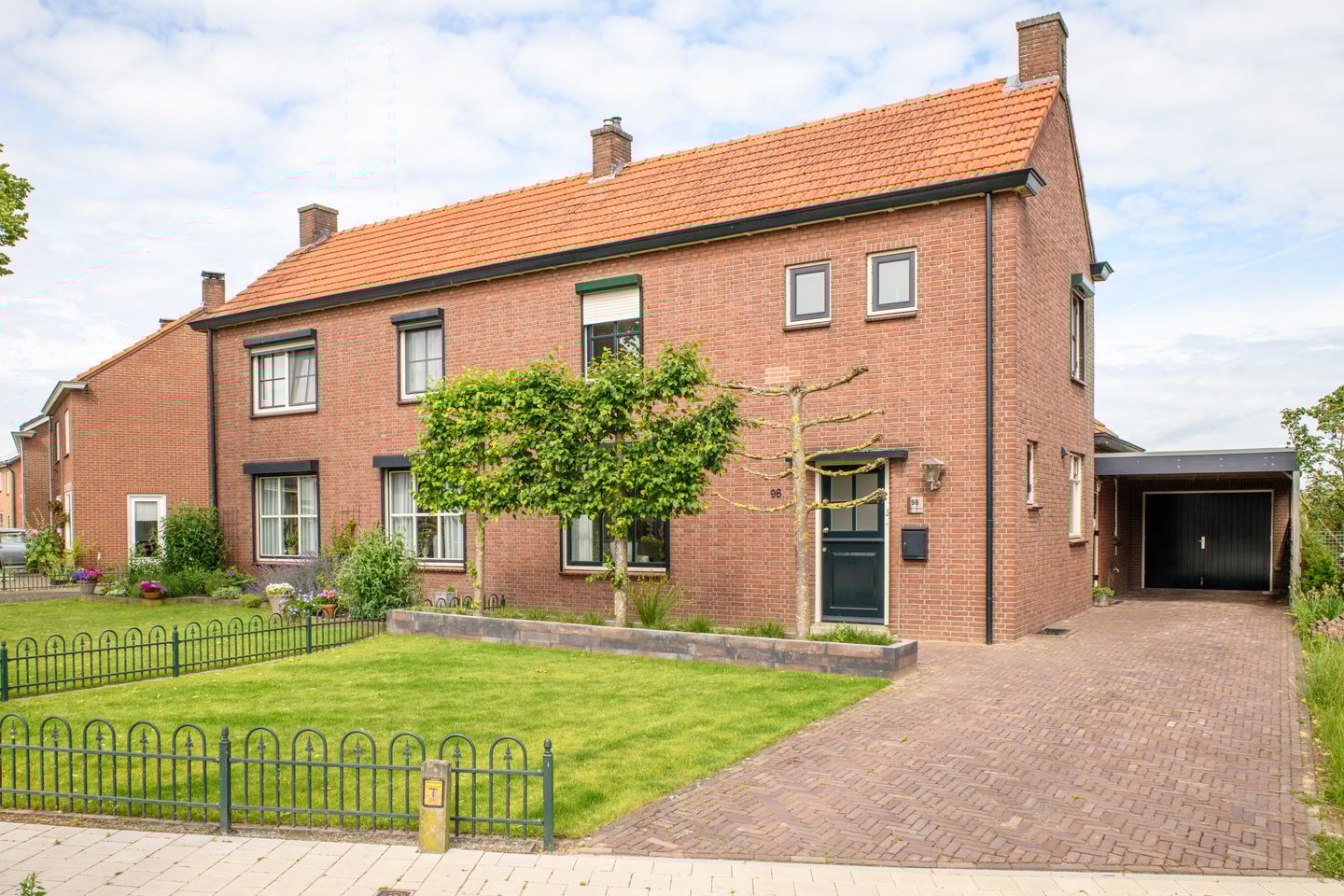 Photo 1 of Doetinchemseweg 98