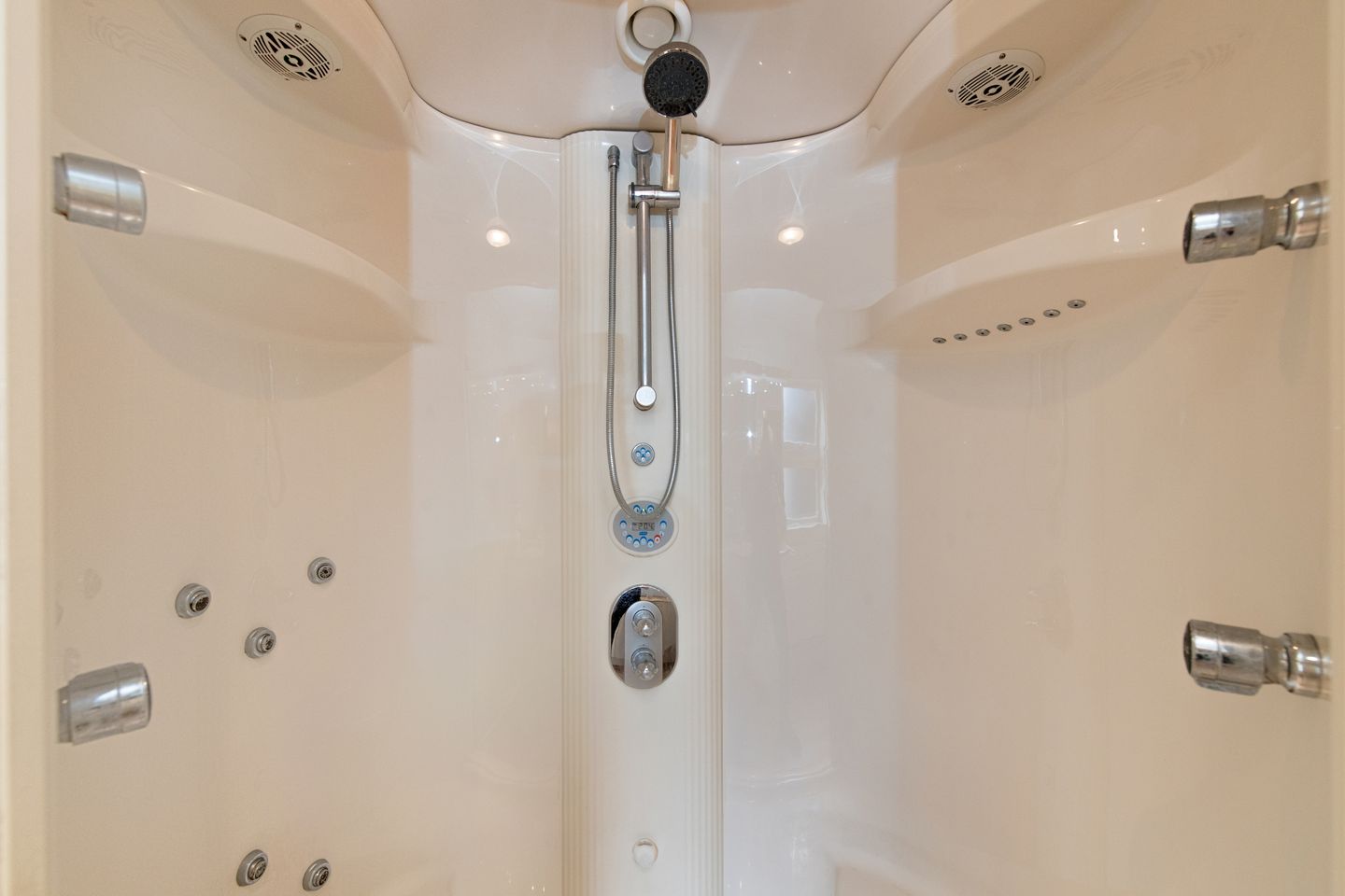 Photo 20 of Doetinchemseweg 98