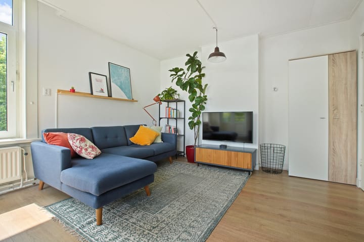 Foto 12 van Charlotte de Bourbonstraat 1-3