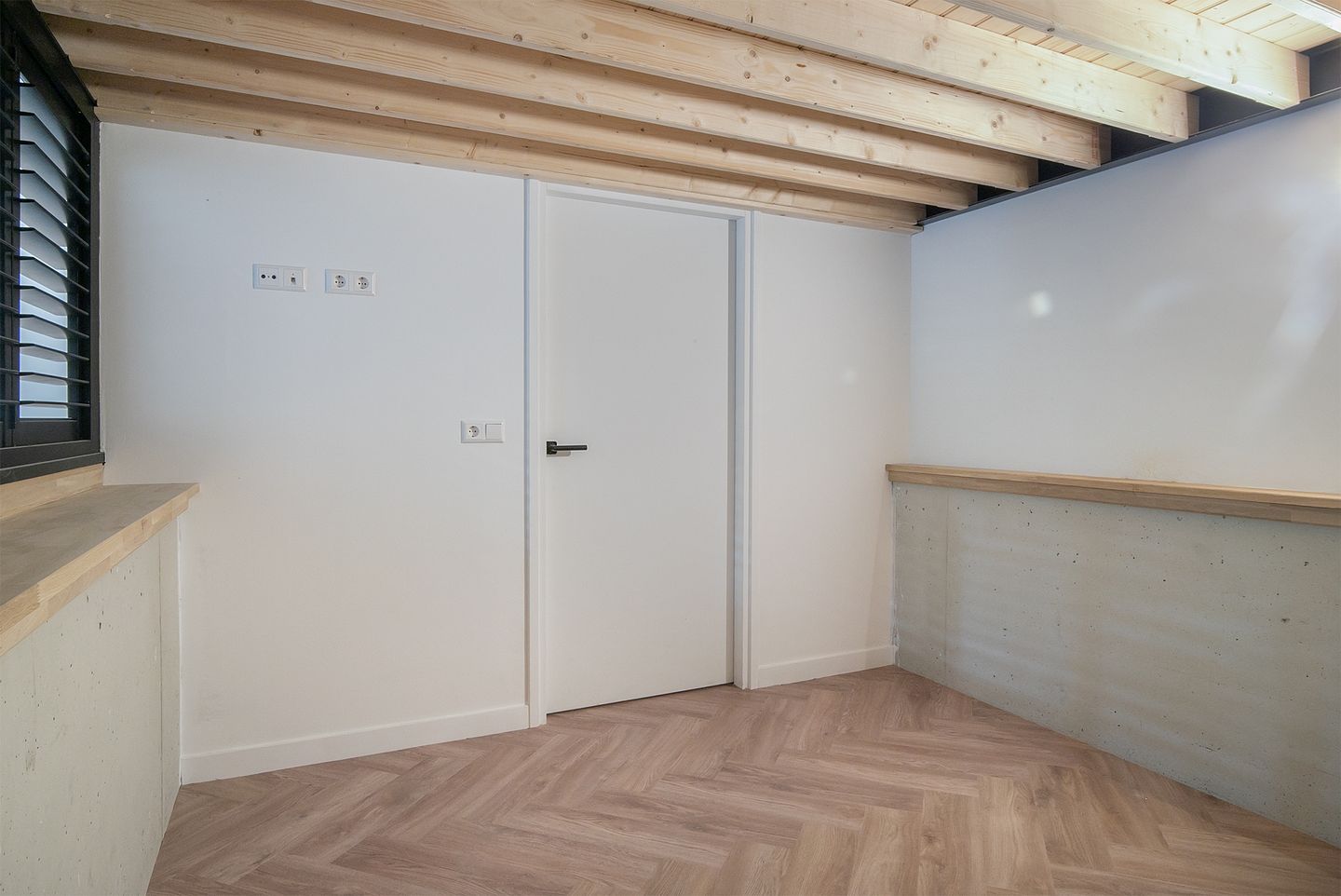 Foto 10 van Sonsbeeksingel 2-1