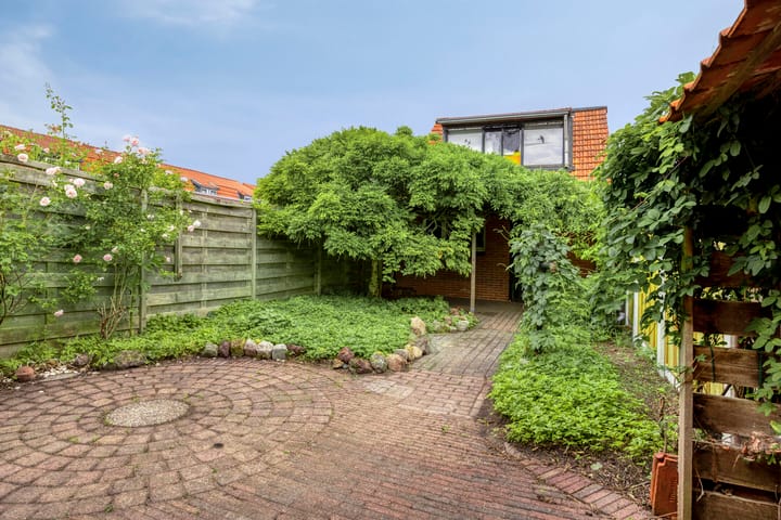 Foto 2 van Julianastraat 3