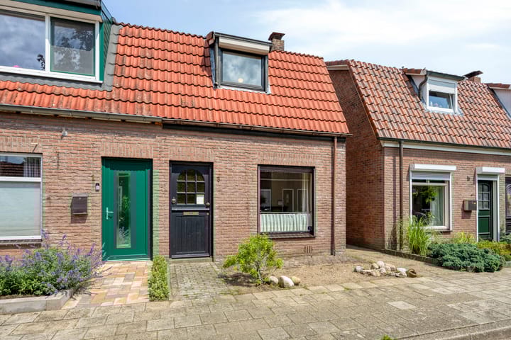 Foto 43 van Julianastraat 3