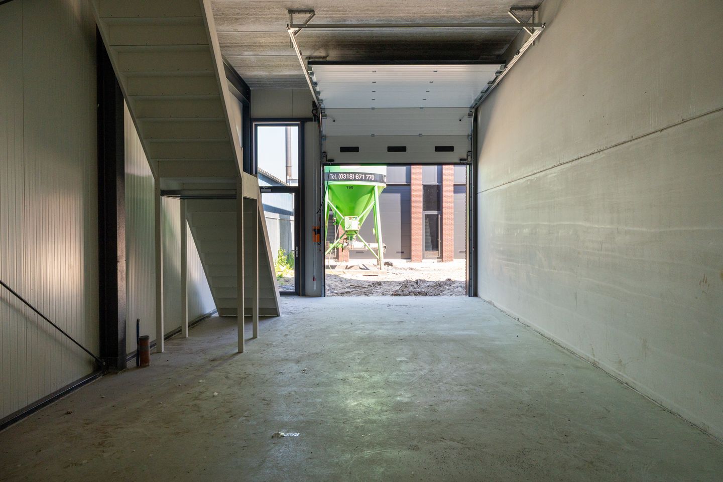 Bekijk foto 5 van Industrieweg 14-d