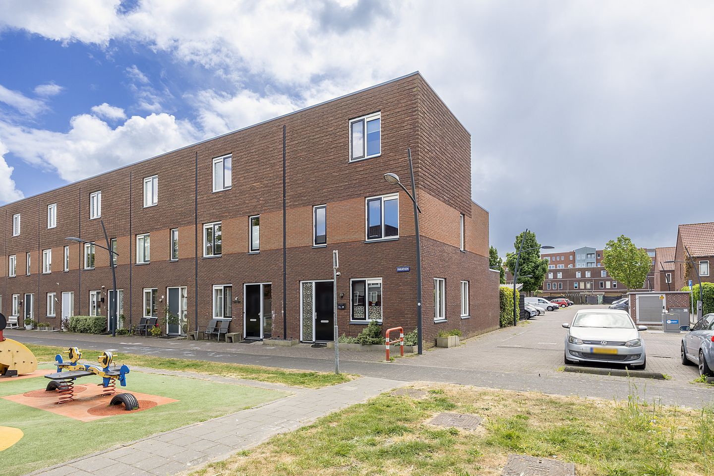 Foto 1 van Marathon 18